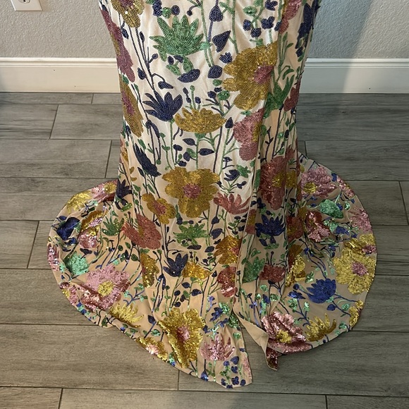 NWOT SHEIN (FAERIESTY - XL) Formal Floral Sequence Gown - Picture 4 of 14